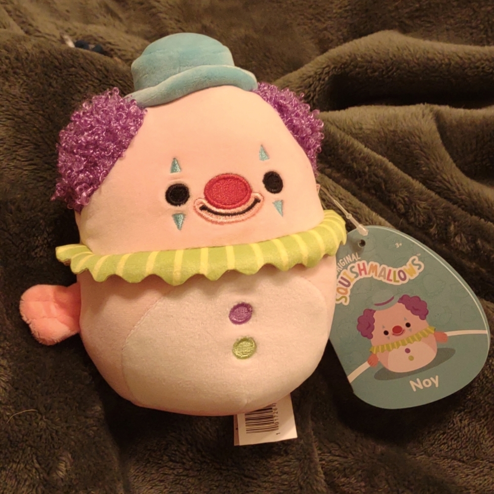 Squishmallow Noy 8"